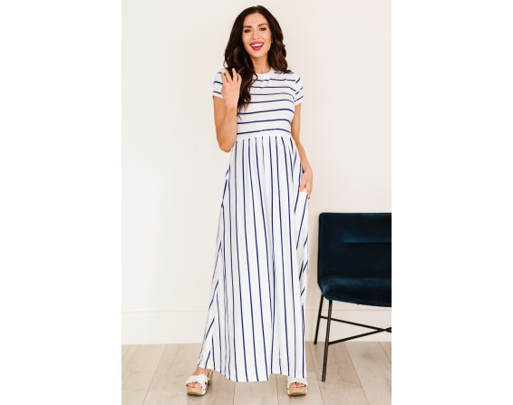 Striped Short Sleeve Crewneck Maxi Dress