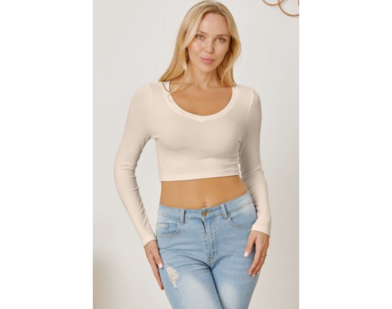 Round Neck Long Sleeve Cropped T-Shirt