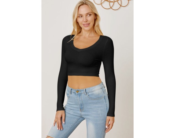 Round Neck Long Sleeve Cropped T-Shirt